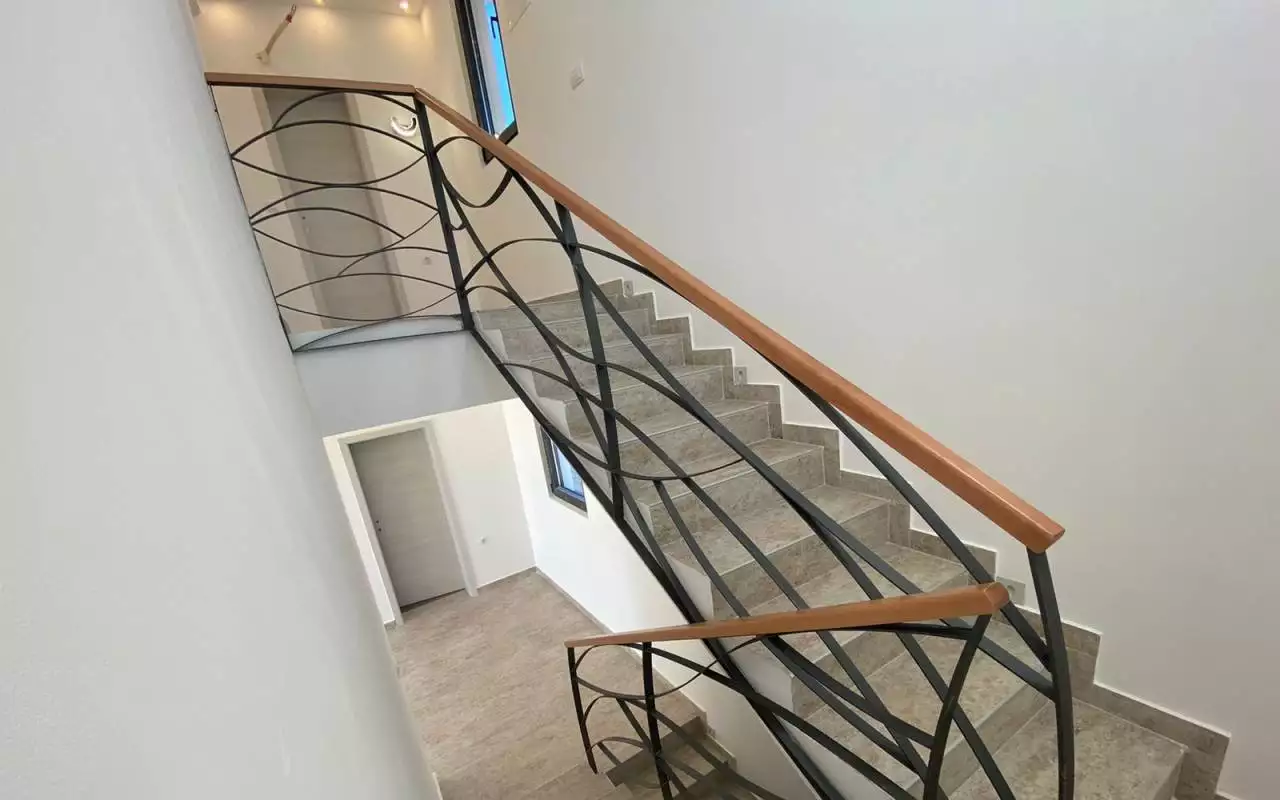Villa 365m² in Montenegro, Utjeha. Priced at 1100000€ rent photo-4