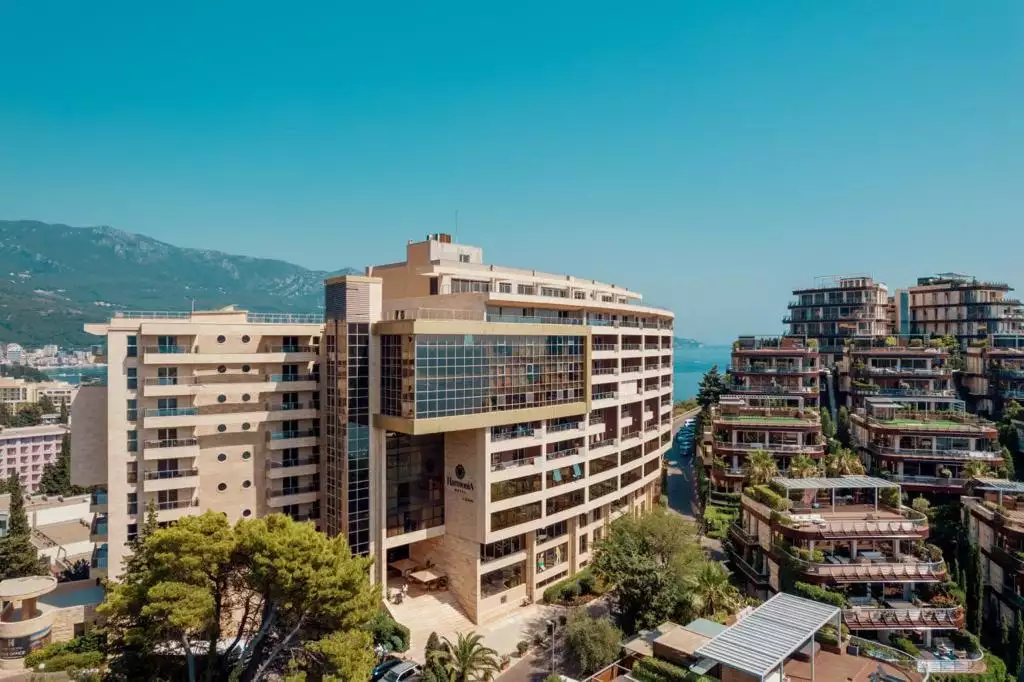 Flat 77m² in Montenegro, Budva. Priced at 280000€ rent photo-1