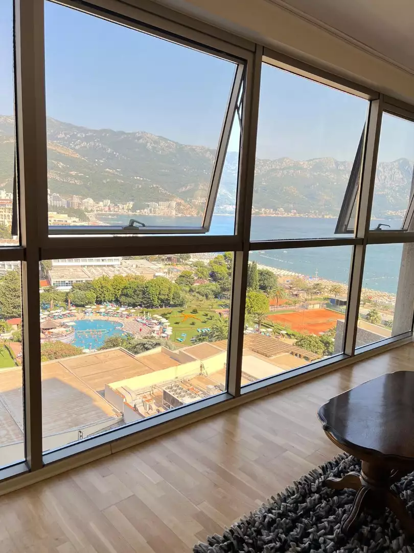 Flat 77m² in Montenegro, Budva. Priced at 280000€ rent photo-8