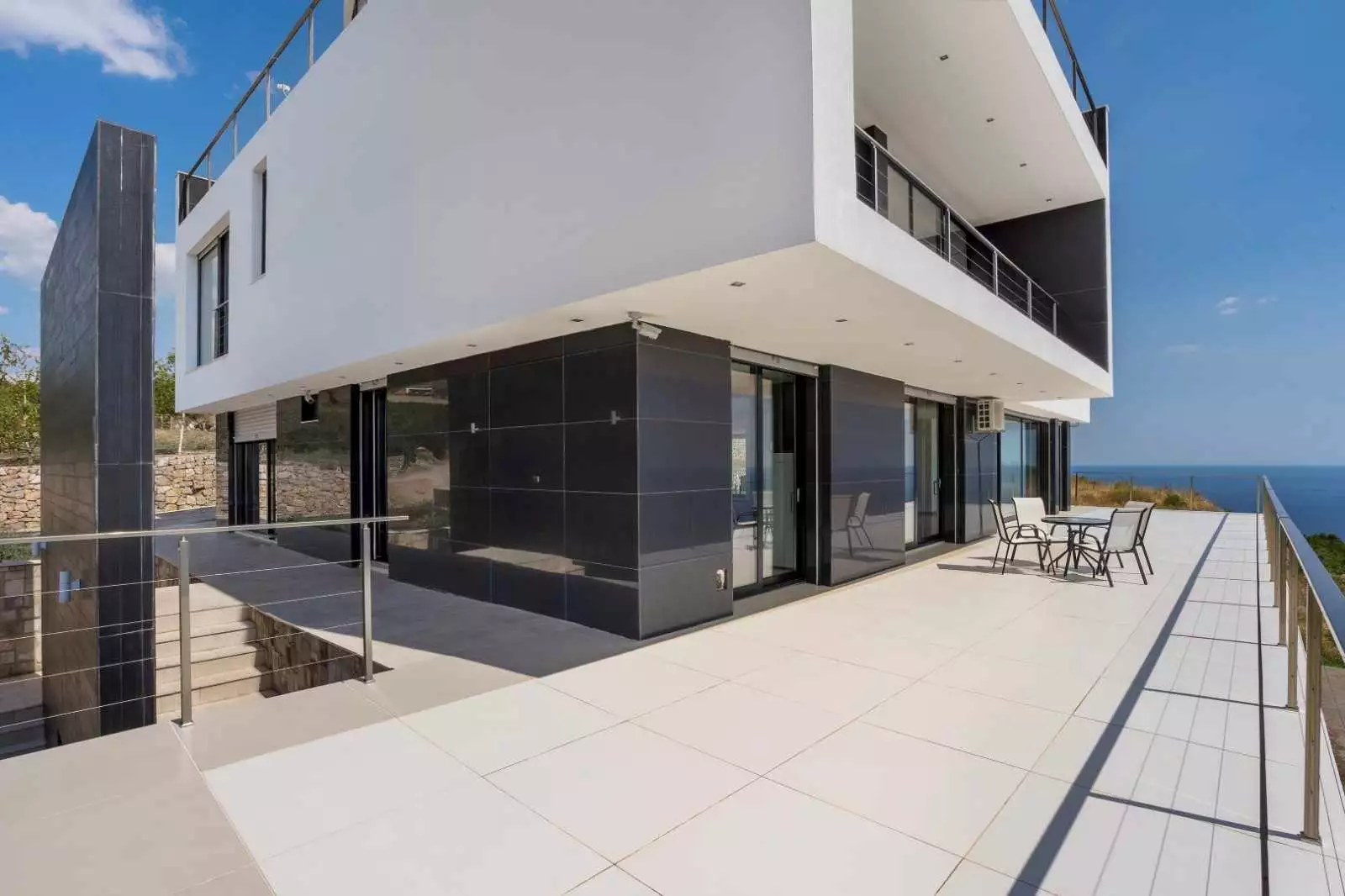 Villa 1150m² in Montenegro, Budva. Priced at 1500000€ rent photo-6