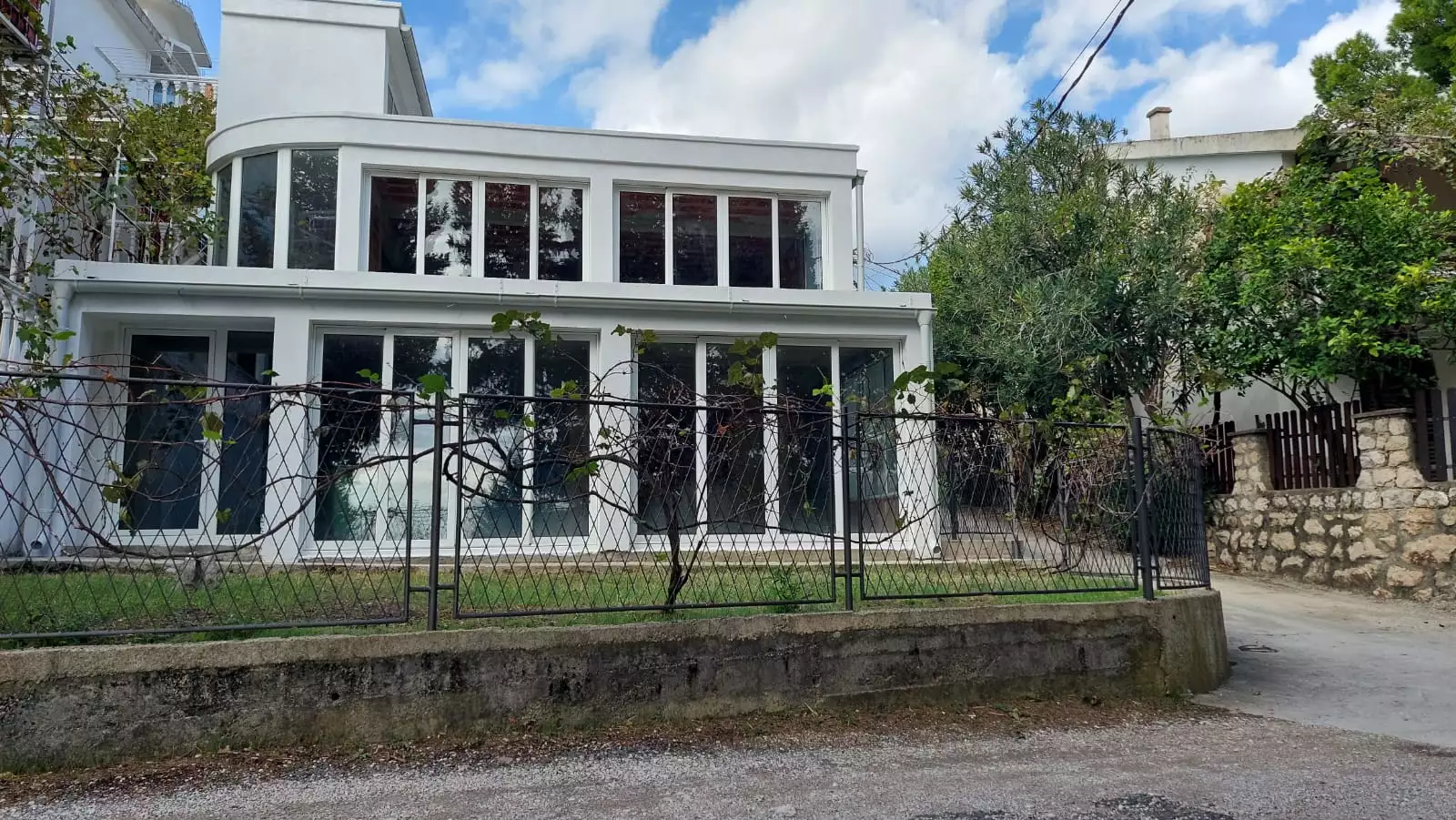 House 224m² in Montenegro, Sutomore. Priced at 169000€ rent photo-13