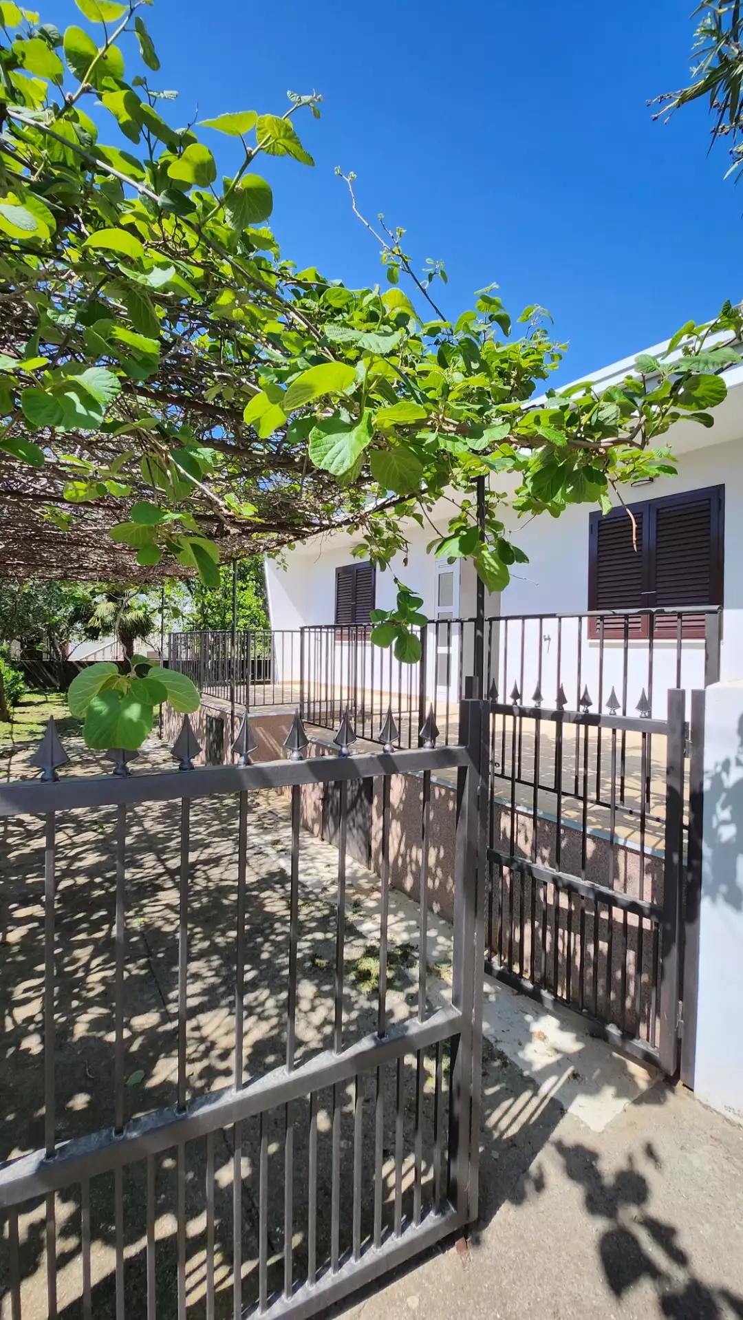 House 99m² in Montenegro, Sutomore. Priced at 150000€ rent photo-1