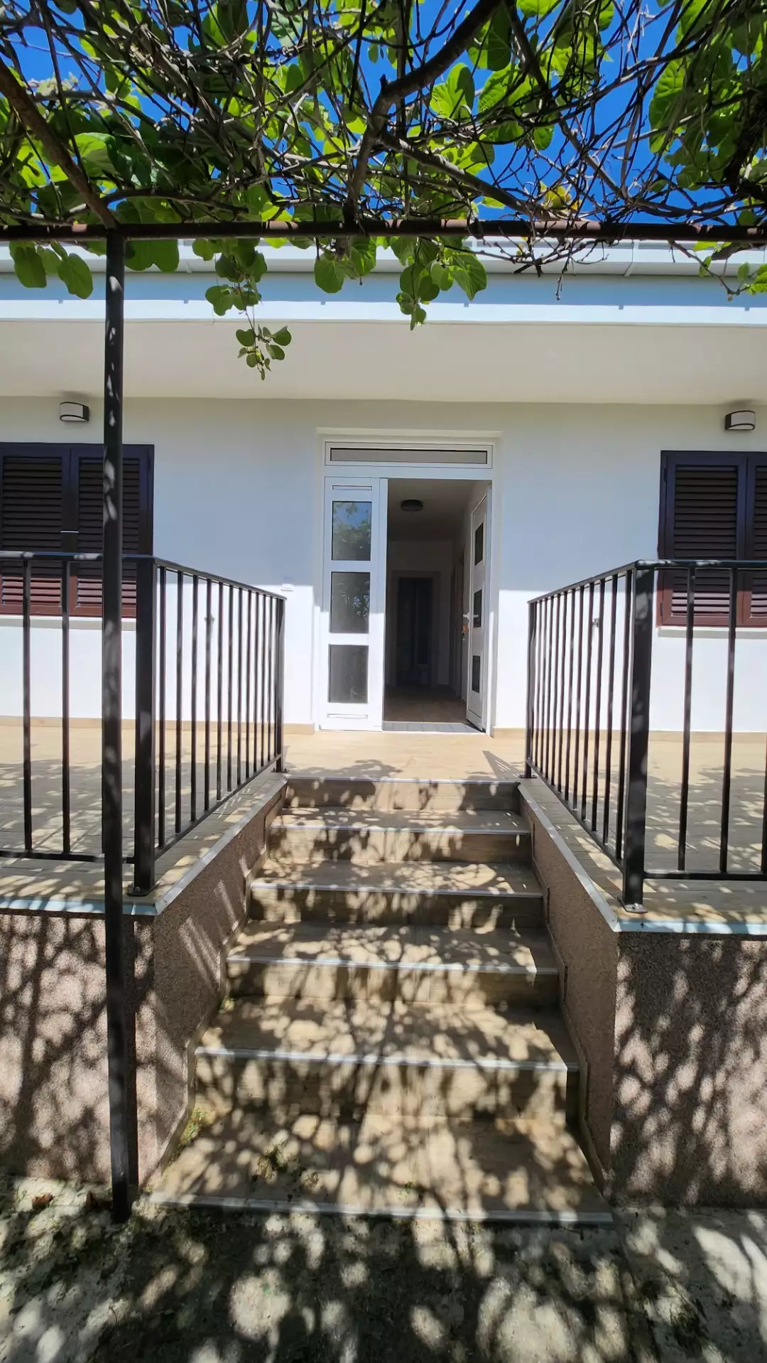 House 99m² in Montenegro, Sutomore. Priced at 150000€ rent photo-3