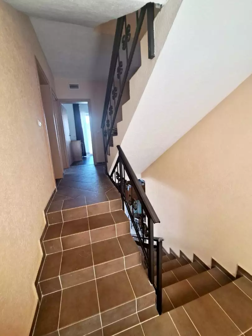 House 250m² in Montenegro, Utjeha. Priced at 260000€ rent photo-16