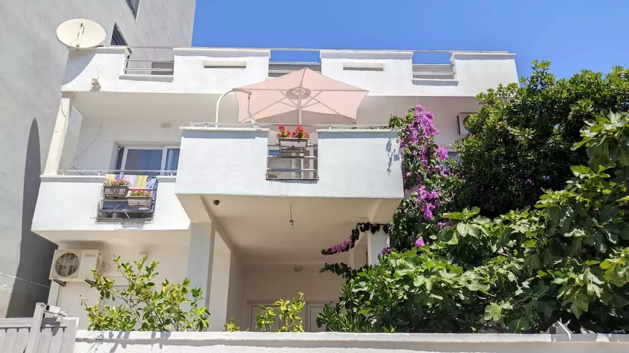 House 199m² in Montenegro, Utjeha. Priced at 350000€ rent photo-6