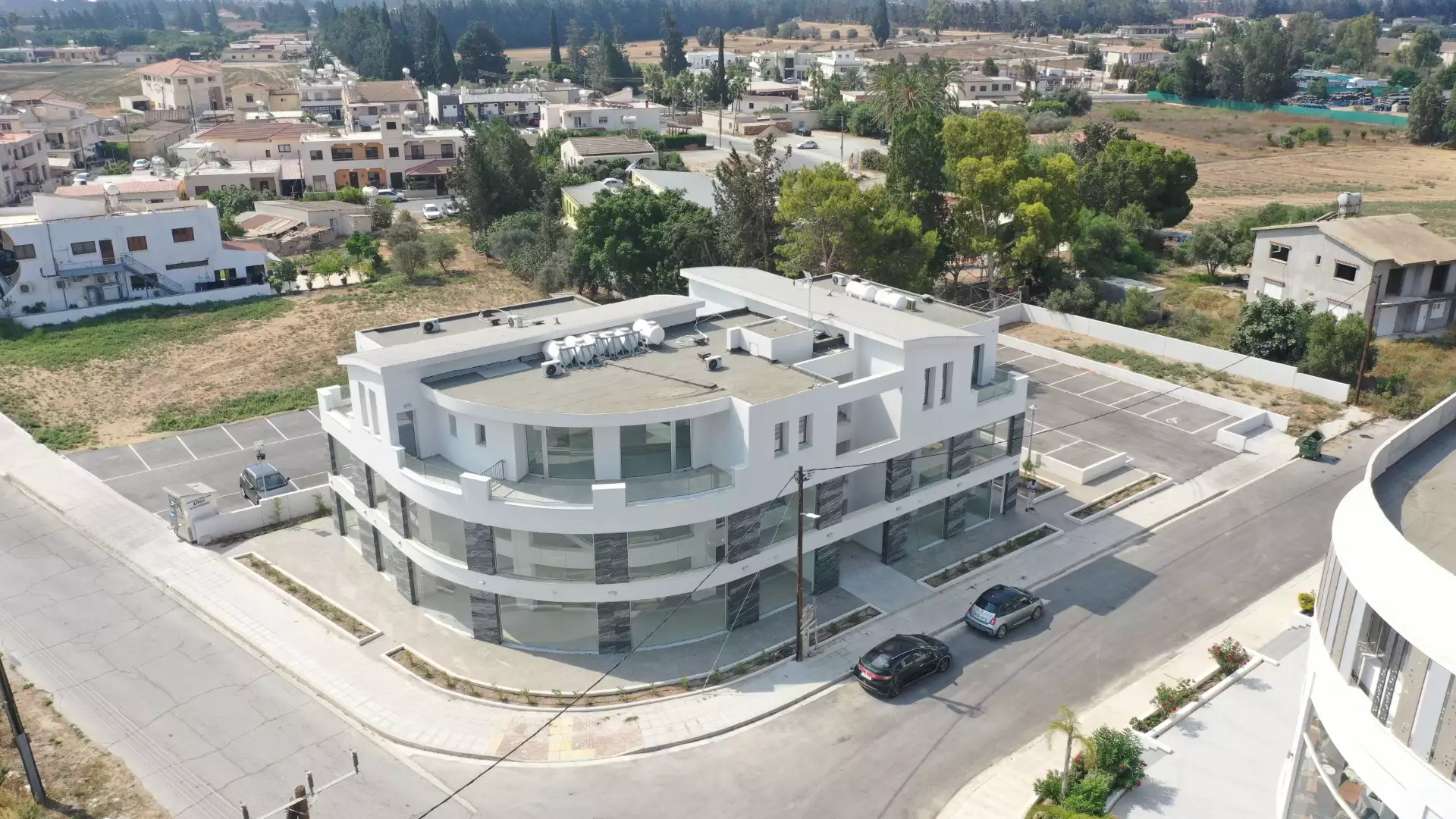 Other Properties 107m² in Cyprus, Larnaca. Priced at 484000€ rent photo-6