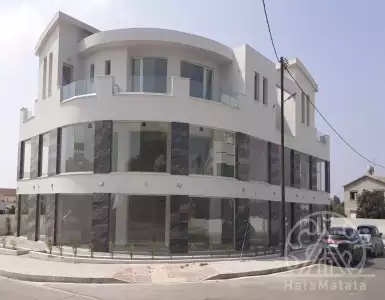 Buy in Cyprus for 484000€
