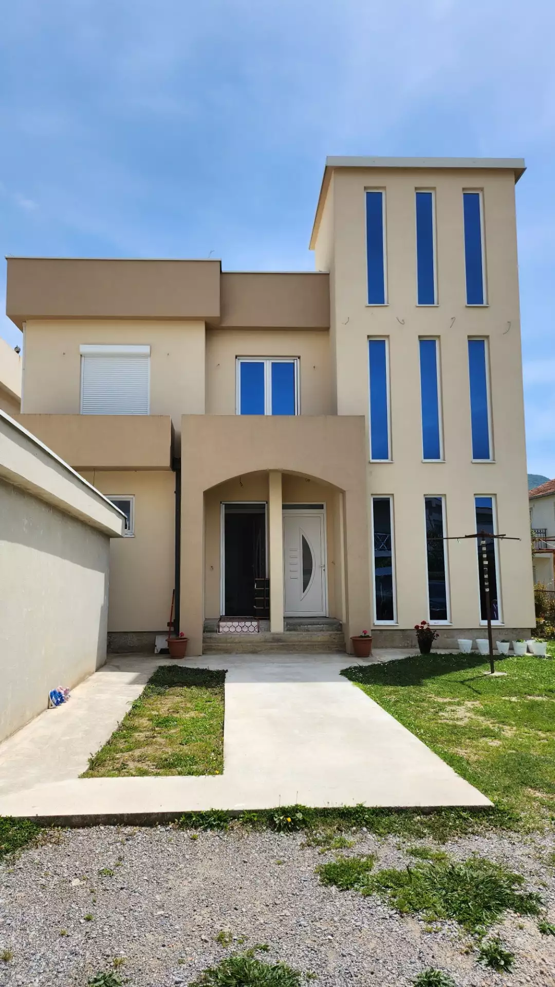 House 194m² in Montenegro, Bar. Priced at 310000€ rent photo-1