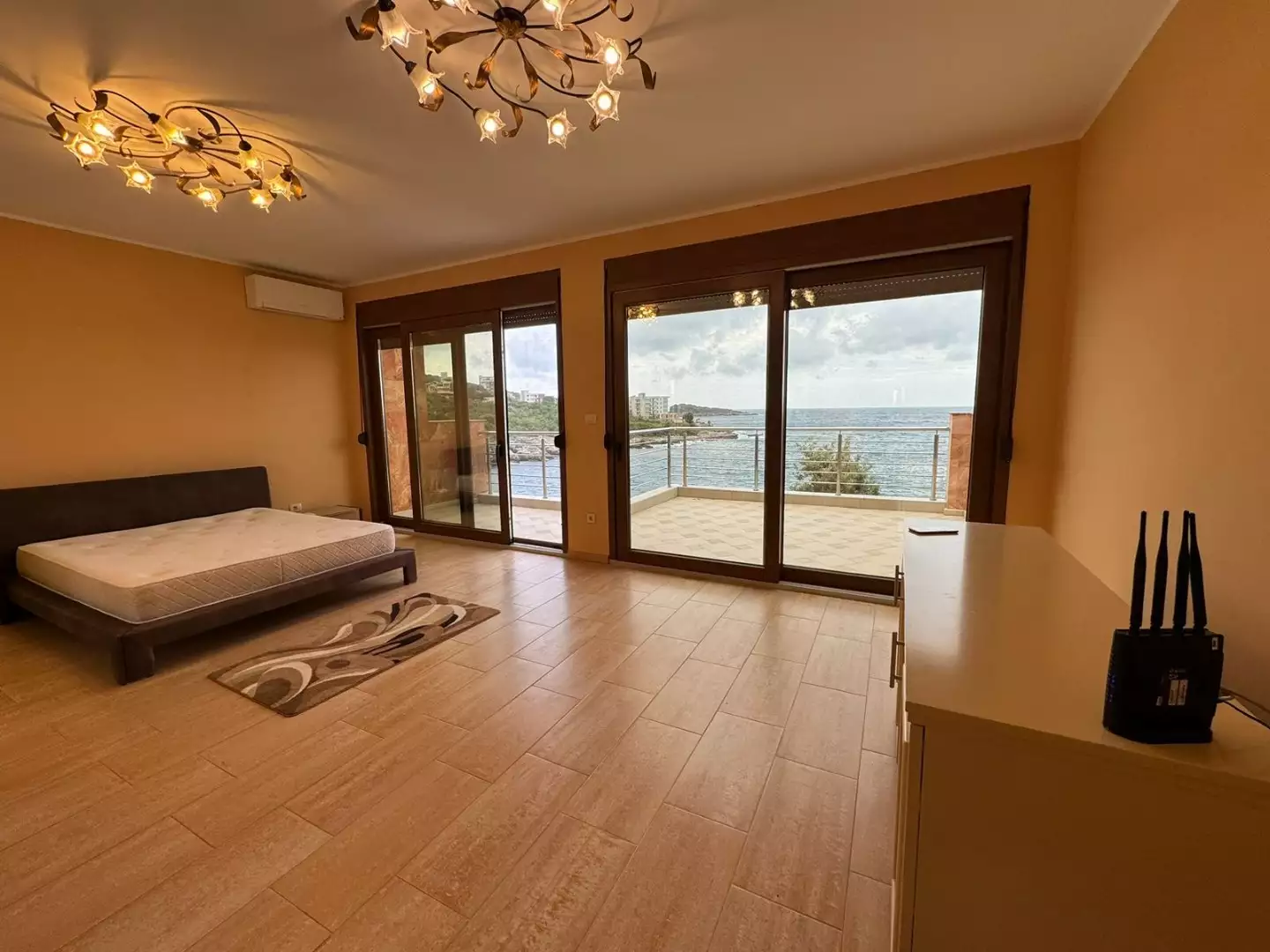 Villa 282m² in Montenegro, Utjeha. Priced at 750000€ rent photo-10