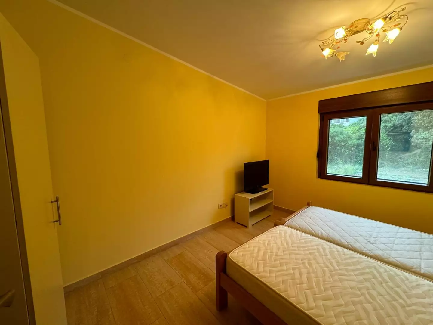 Villa 282m² in Montenegro, Utjeha. Priced at 750000€ rent photo-23