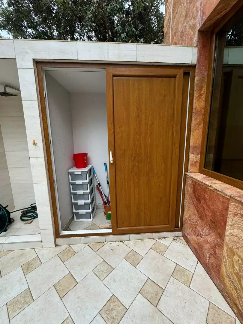 Villa 282m² in Montenegro, Utjeha. Priced at 750000€ rent photo-26