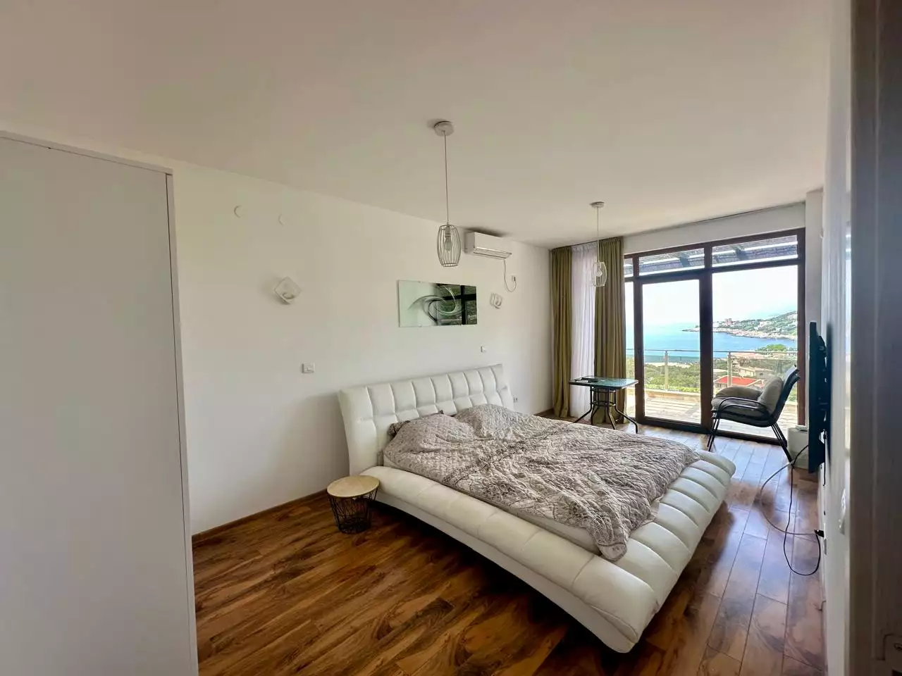 House 366m² in Montenegro, Utjeha. Priced at 375000€ rent photo-24