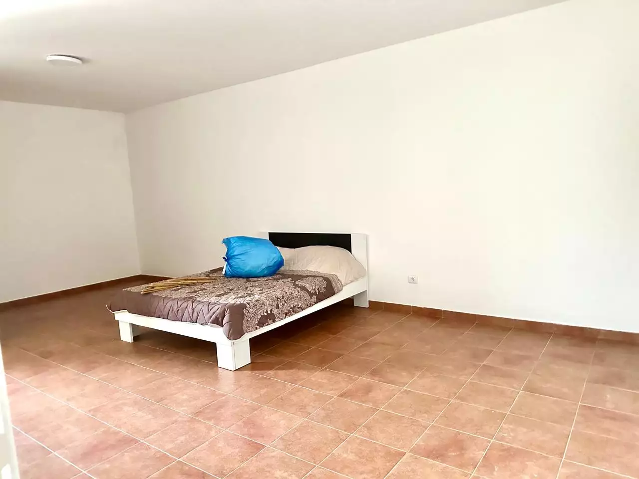 House 366m² in Montenegro, Utjeha. Priced at 375000€ rent photo-33