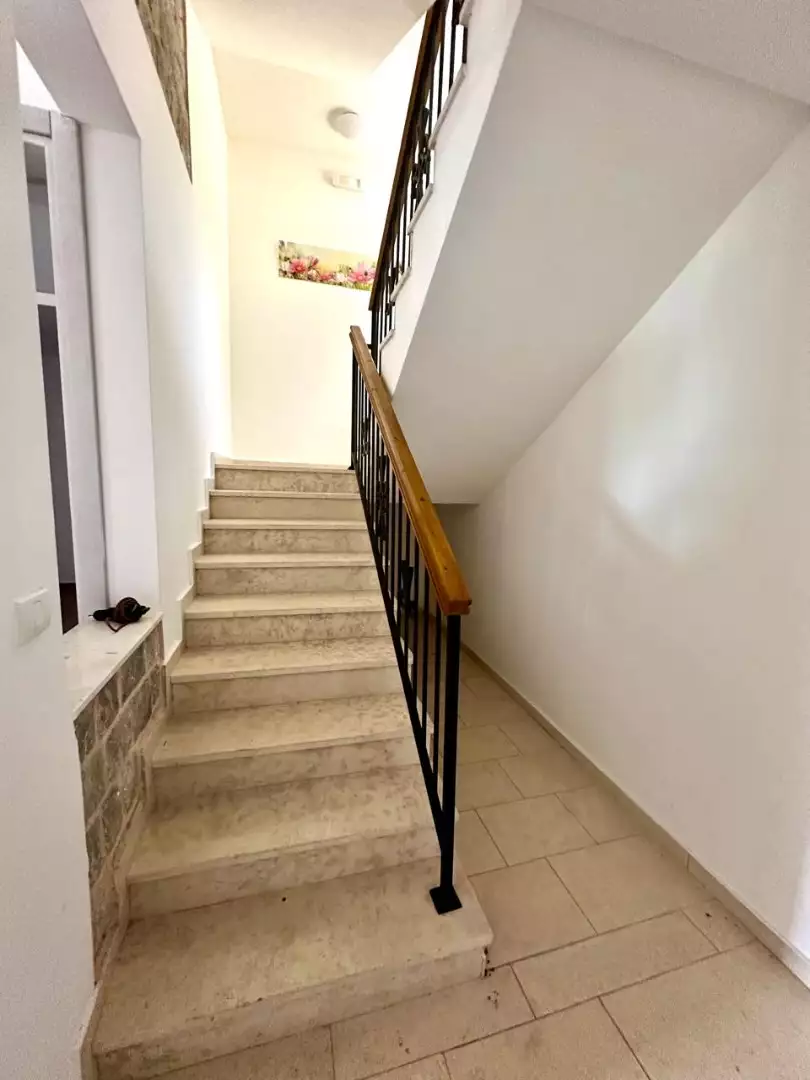 House 366m² in Montenegro, Utjeha. Priced at 375000€ rent photo-35