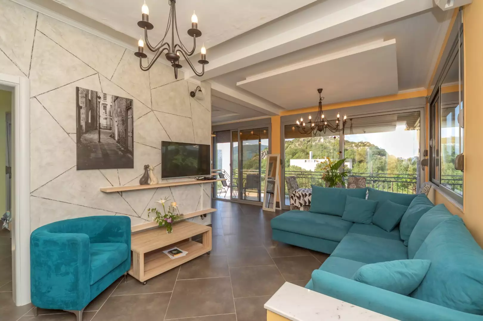 House 247m² in Montenegro, Bularica. Priced at 785000€ rent photo-27
