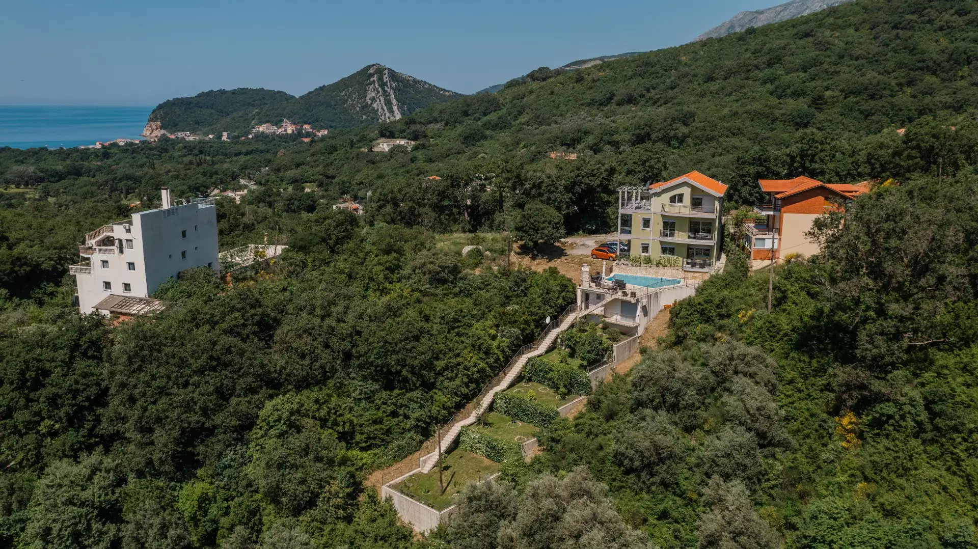 House 247m² in Montenegro, Bularica. Priced at 785000€ rent photo-44