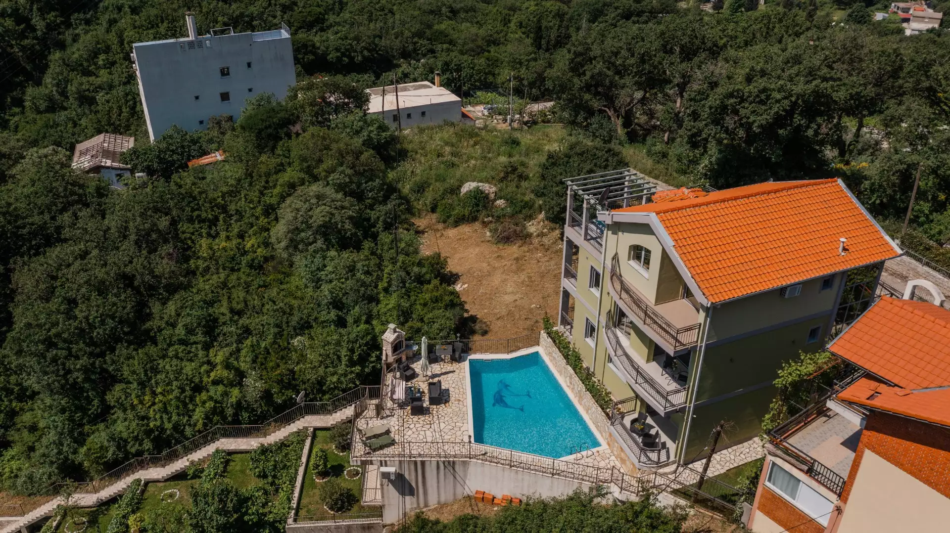 House 247m² in Montenegro, Bularica. Priced at 785000€ rent photo-49