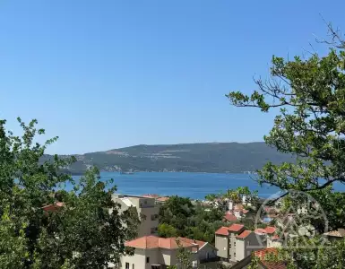 Buy in Montenegro for 300000€