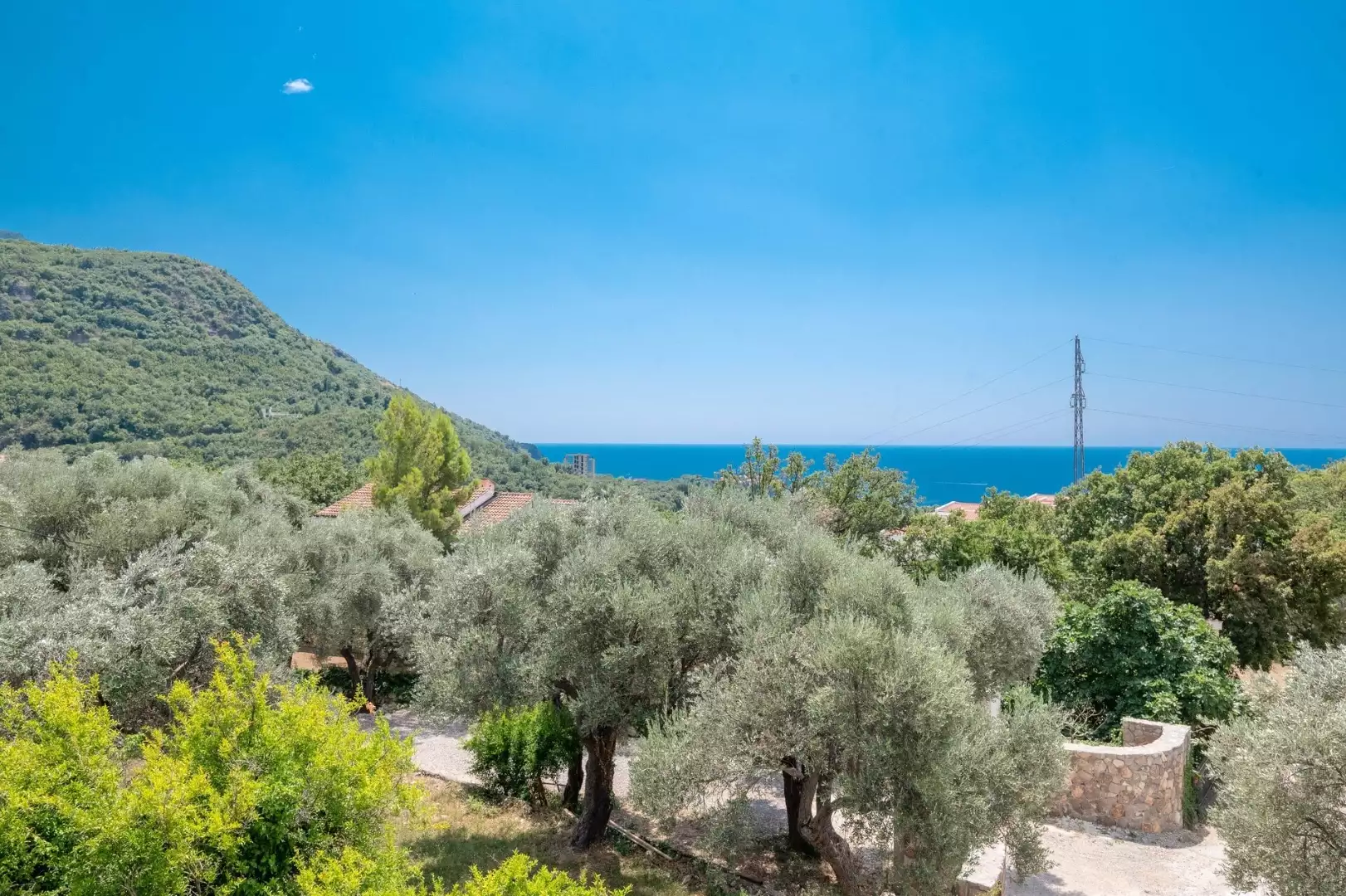 Villa 453m² in Montenegro, Przno. Priced at 990000€ rent photo-10