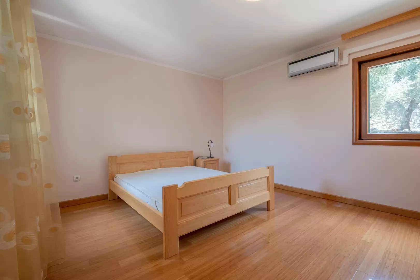 Villa 453m² in Montenegro, Przno. Priced at 990000€ rent photo-17