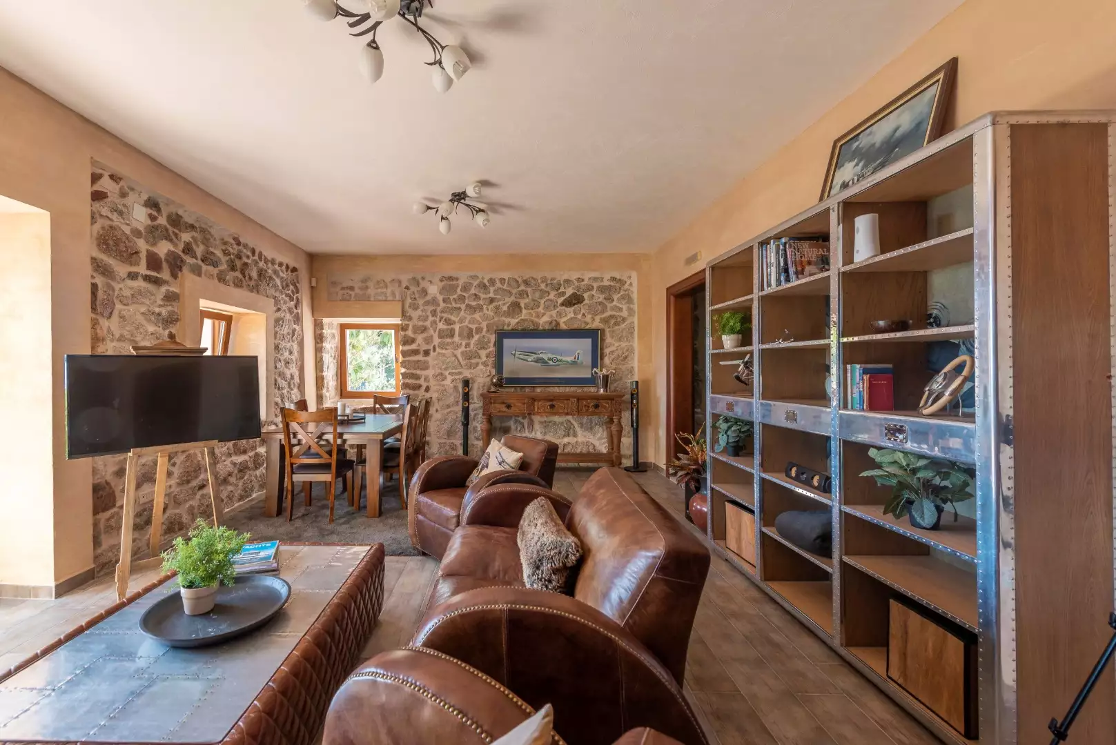 Villa 280m² in Montenegro, Budva. Priced at 600000€ rent photo-3