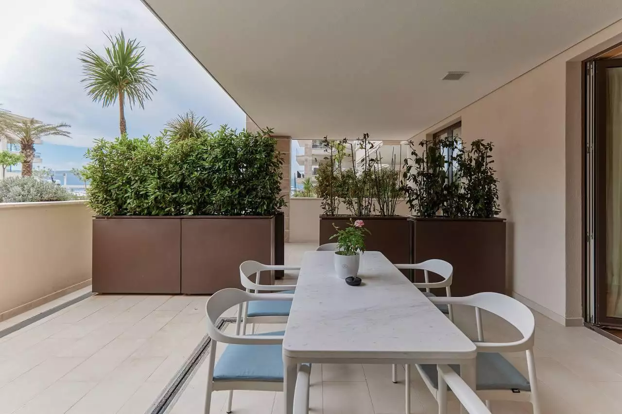 Flat 192m² in Montenegro, Tivat. Priced at 1680000€ rent photo-2