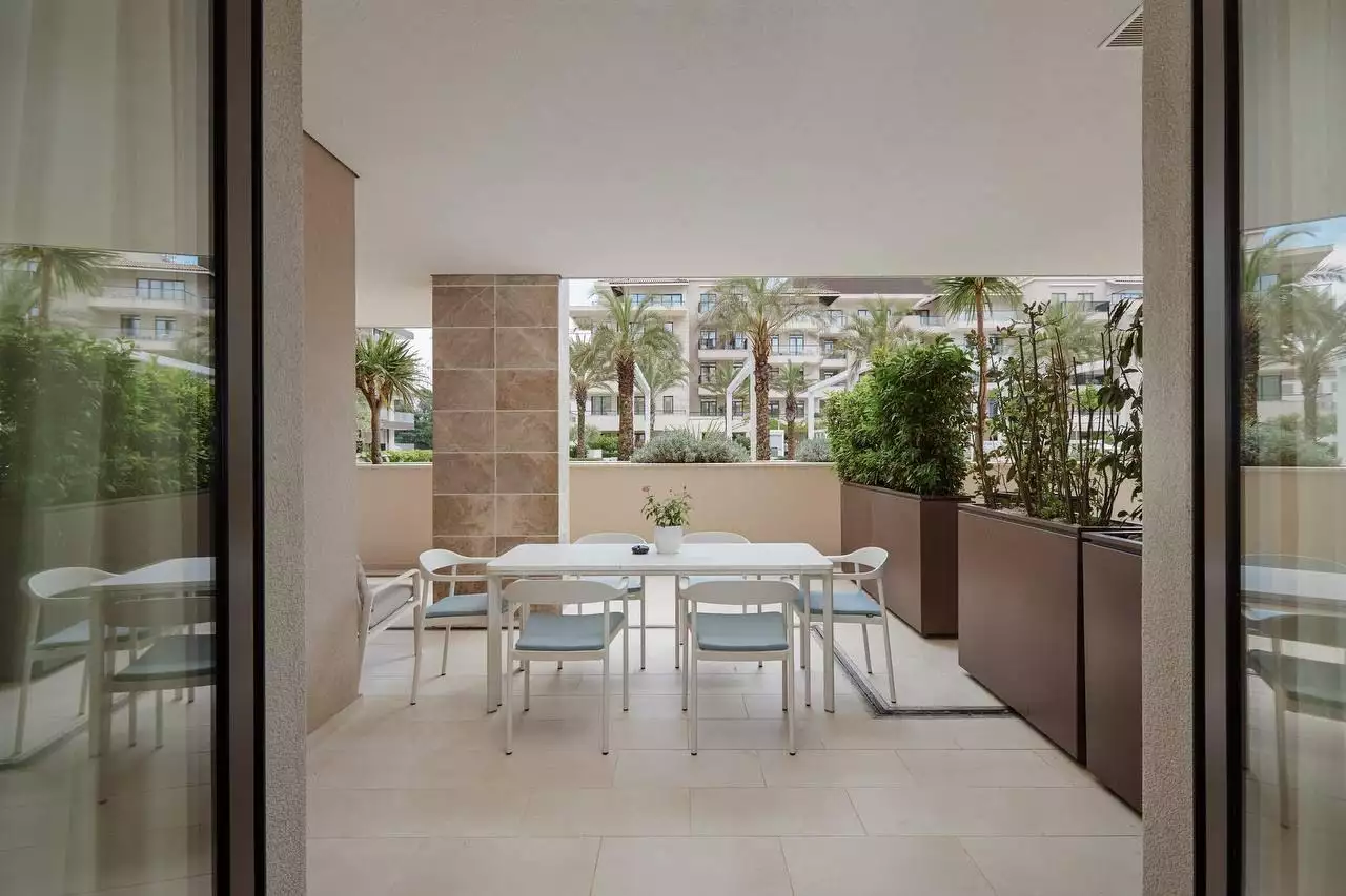 Flat 192m² in Montenegro, Tivat. Priced at 1680000€ rent photo-8
