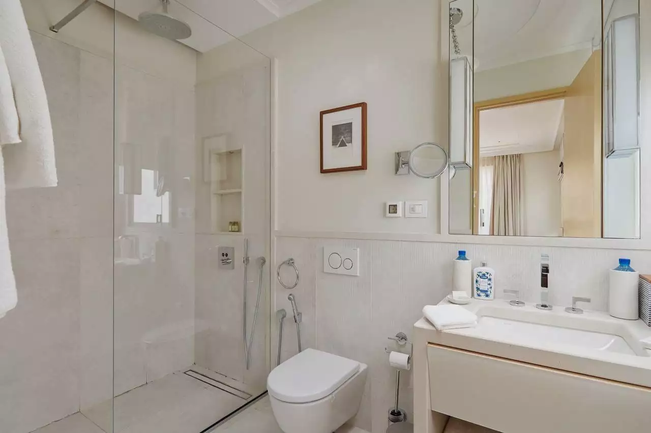 Flat 192m² in Montenegro, Tivat. Priced at 1680000€ rent photo-10
