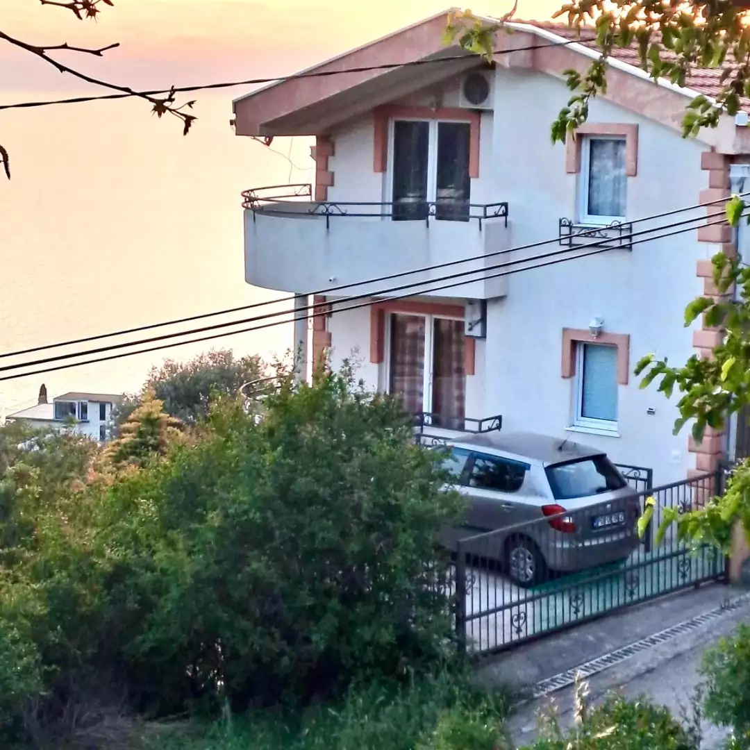 House 201m² in Montenegro, Dobra Voda. Priced at 240000€ rent photo-6