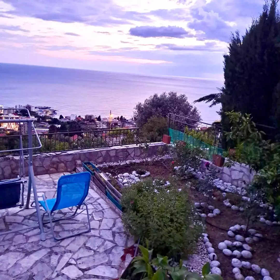 House 201m² in Montenegro, Dobra Voda. Priced at 240000€ rent photo-14