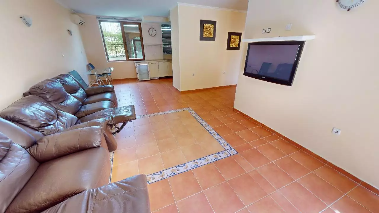 House 217m² in Bulgaria, Elenite. Priced at 169000€ rent photo-3