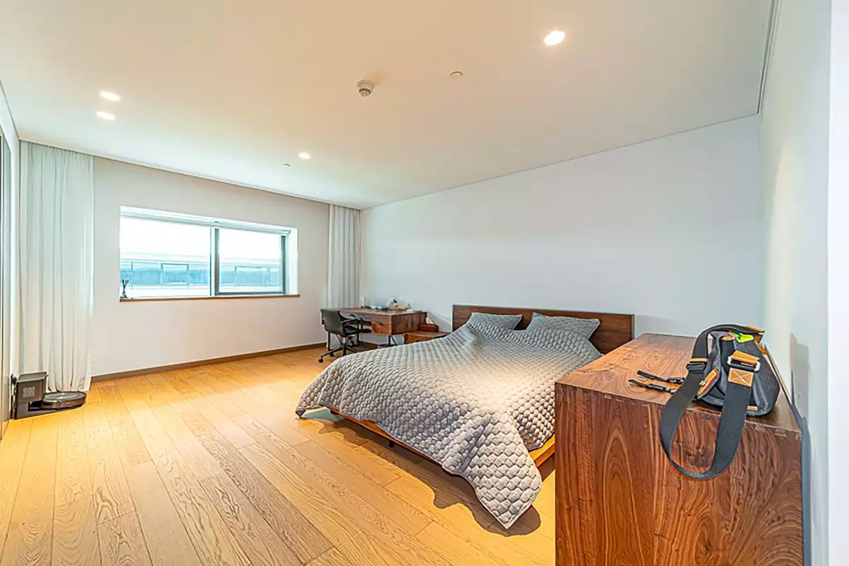 Flat 572m² in UAE, Dubai. Priced at 8808191€ rent photo-8