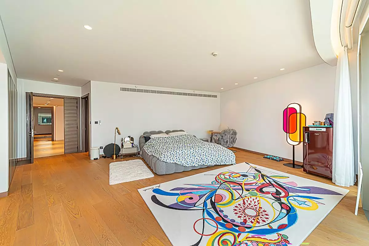 Flat 572m² in UAE, Dubai. Priced at 8808191€ rent photo-22