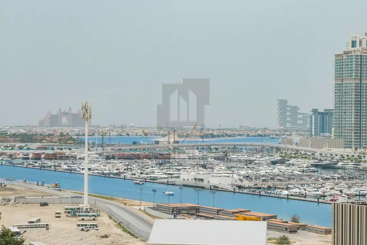 Flat 112m² in UAE, Dubai. Priced at 603990€ rent photo-2