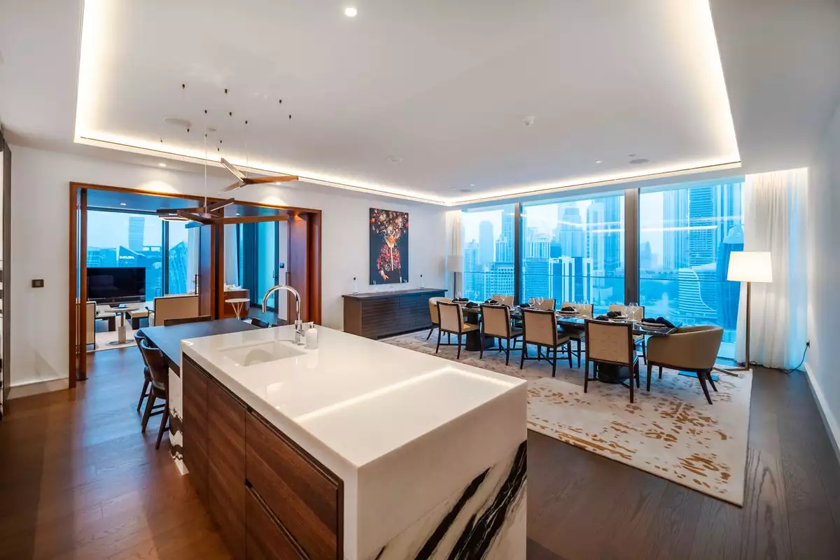 Flat 714m² in UAE, Dubai. Priced at 17421099€ rent photo-13