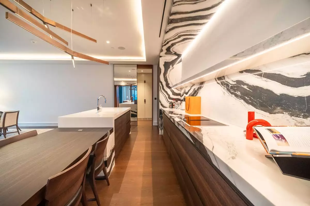 Flat 714m² in UAE, Dubai. Priced at 17421099€ rent photo-17