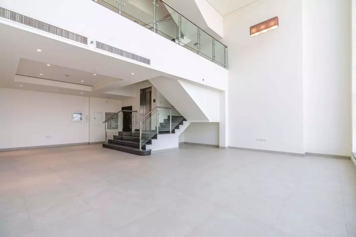 Flat 495m² in UAE, Dubai. Priced at 3221330€ rent photo-1