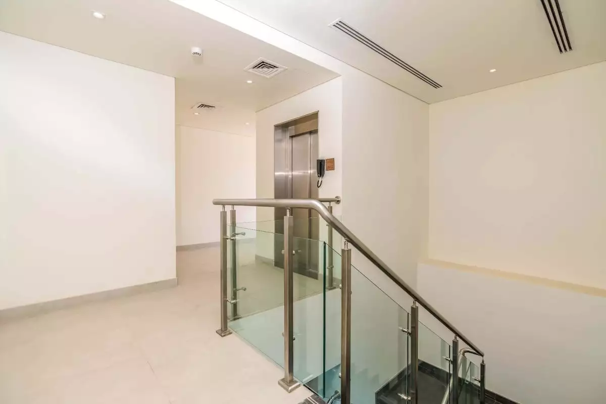 Flat 495m² in UAE, Dubai. Priced at 3221330€ rent photo-10