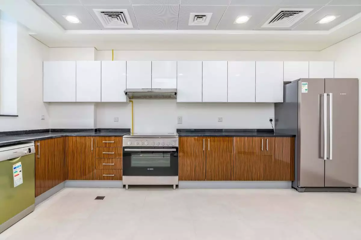 Flat 495m² in UAE, Dubai. Priced at 3221330€ rent photo-15