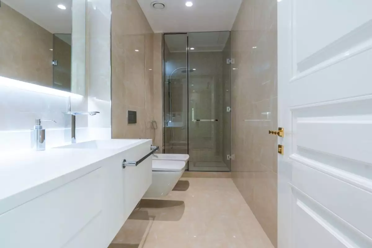 Flat 567m² in UAE, Dubai. Priced at 6992034€ rent photo-11