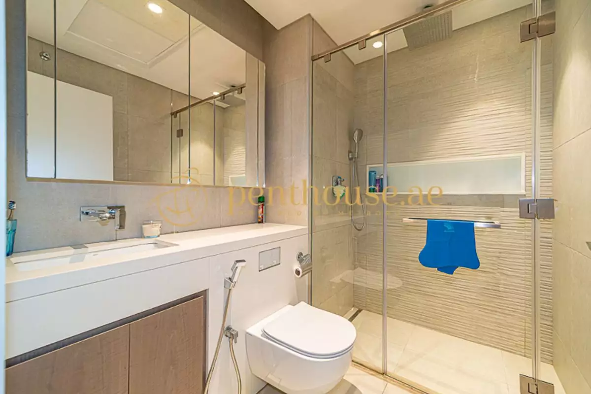 Flat 486m² in UAE, Dubai. Priced at 4694651€ rent photo-14