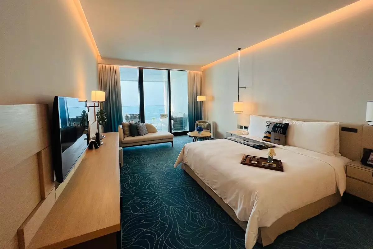 Flat 466m² in UAE, Dubai. Priced at 12485775€ rent photo-5