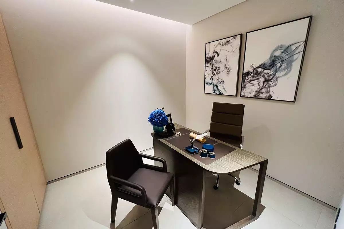 Flat 466m² in UAE, Dubai. Priced at 12485775€ rent photo-9