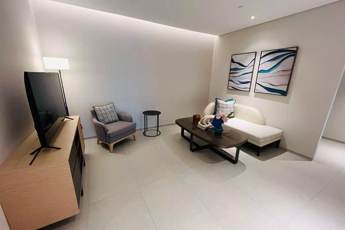 Flat 466m² in UAE, Dubai. Priced at 12485775€ rent photo-10