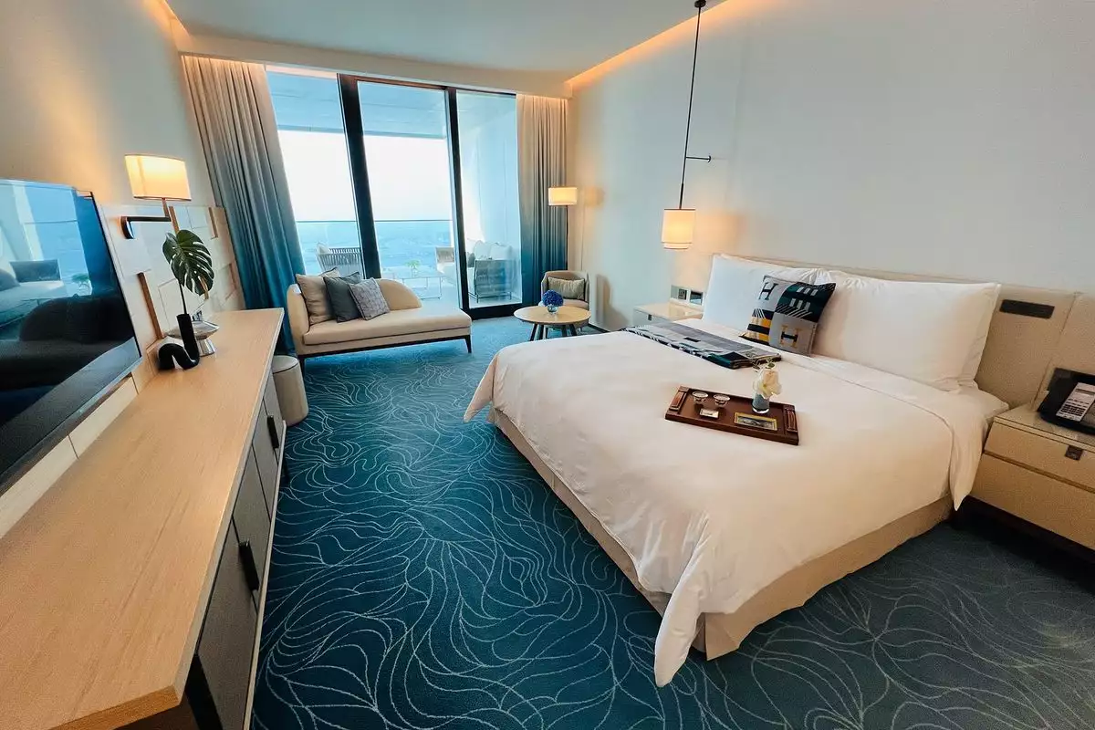 Flat 466m² in UAE, Dubai. Priced at 12485775€ rent photo-12