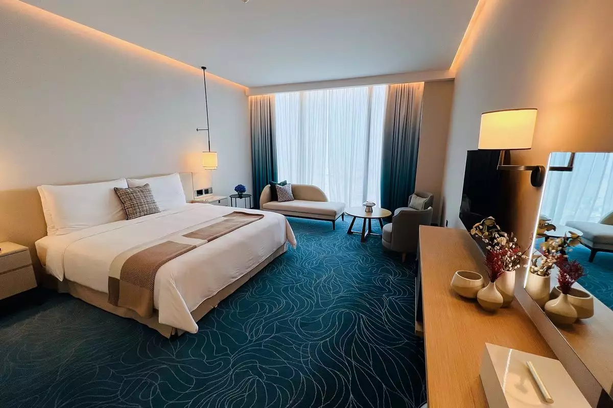 Flat 466m² in UAE, Dubai. Priced at 12485775€ rent photo-14