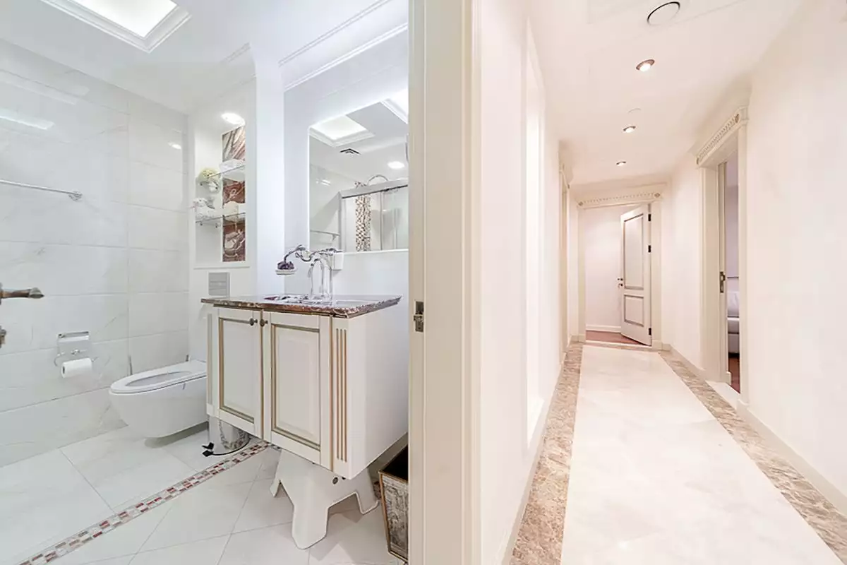 Flat 271m² in UAE, Dubai. Priced at 1398407€ rent photo-17