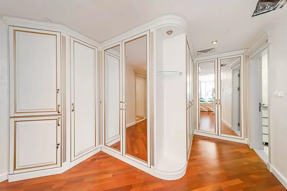 Flat 271m² in UAE, Dubai. Priced at 1398407€ rent photo-18