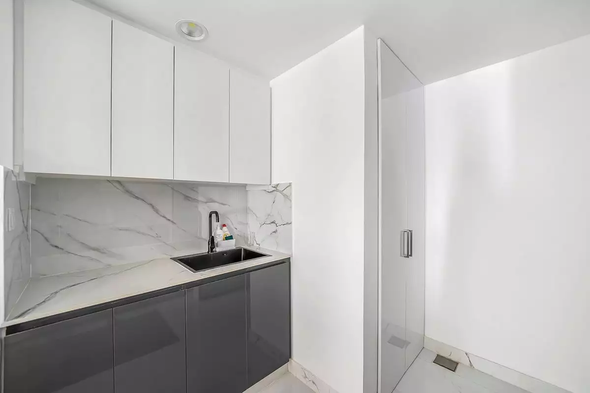 Flat 120m² in UAE, Dubai. Priced at 527827€ rent photo-7