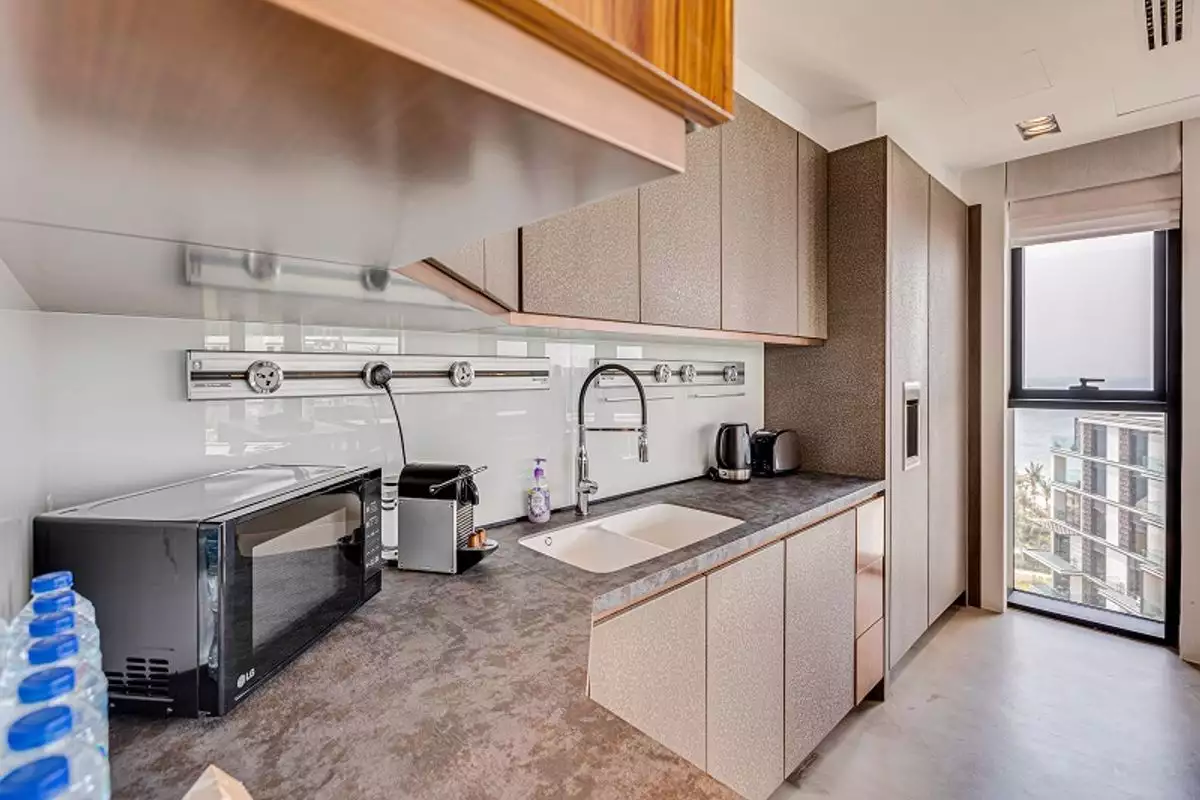 Flat 187m² in UAE, Dubai. Priced at 4152433€ rent photo-7
